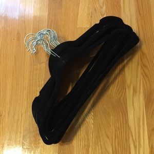 Velvet hangers (pack of 30)